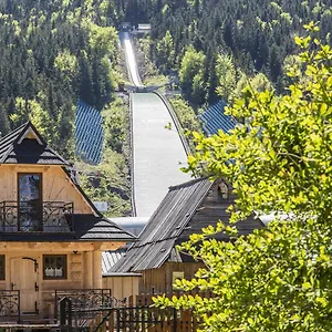  Chalet Udanypobyt Skocznia